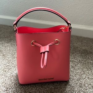 Michael kors suri in color grapefruit
